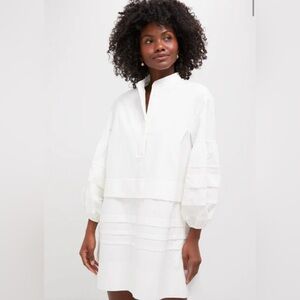 Pomander  dress
White Chelsea dress
Size L
NWT